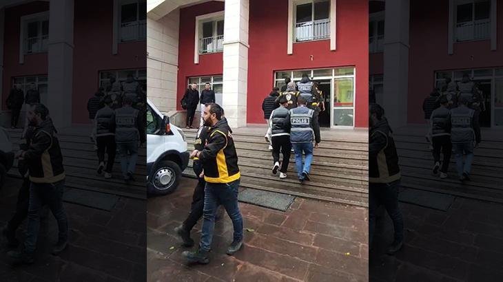 Manisa’da havaya ateş açıp, o anları sosyal medyadan paylaşan 5 kişi tutuklandı