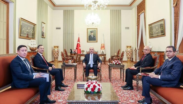 Meclis Başkanı Kurtulmuş, Kırgızistan’ın Ankara Büyükelçisi’ni kabul etti